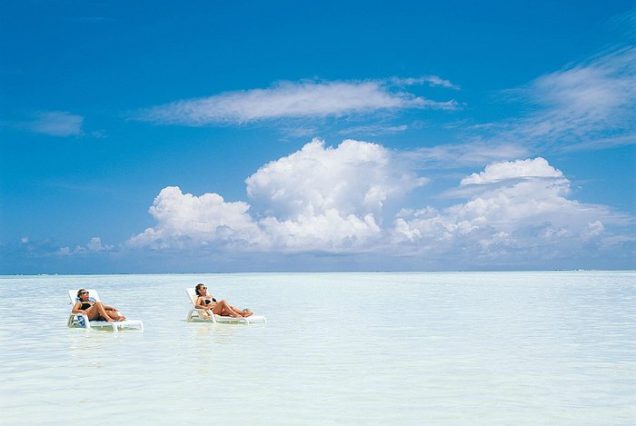 DIAMONDS MAPENZI BEACH