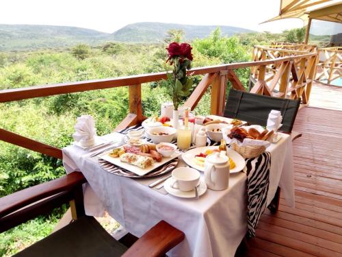 Emaiyan Luxury Camp-Maasai Mara