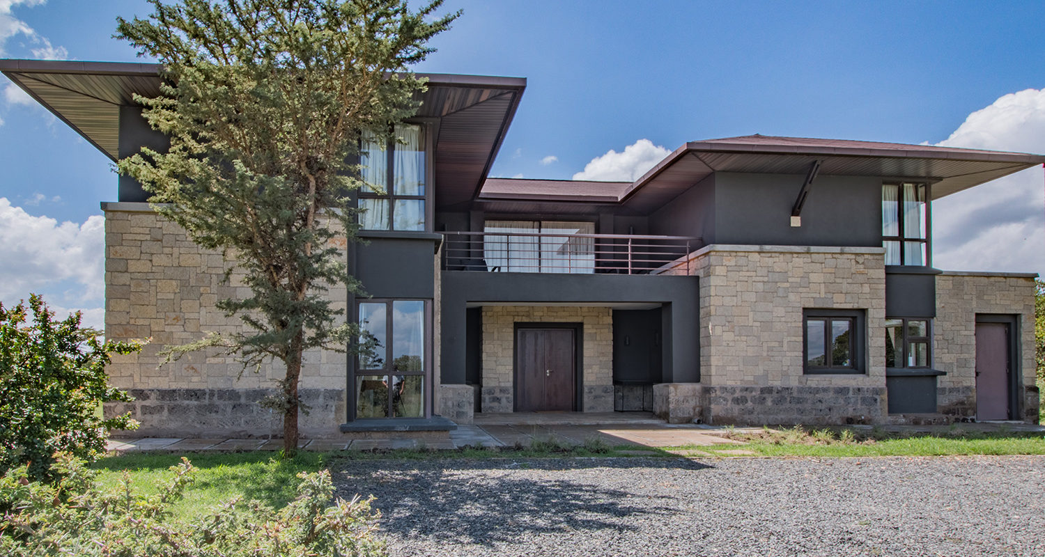 Mount Kenya Wildlife Estate is a 1,000-acre estate located in Nanyuki, Kenya, adjacent to the Ol Pejeta Conservancy Contact us for Bookings