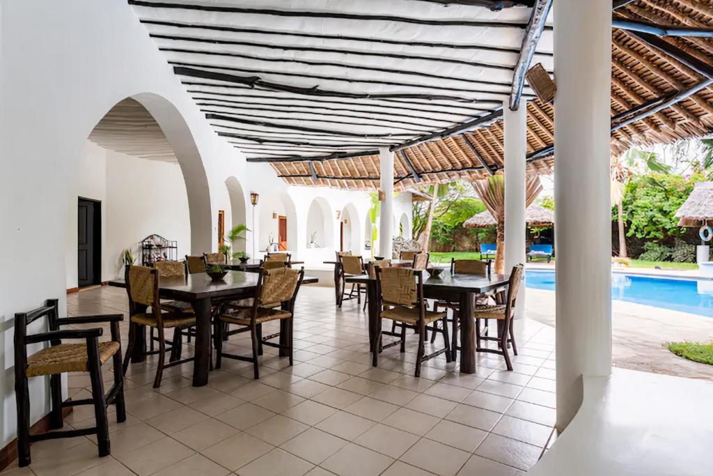 Zarafa House Diani