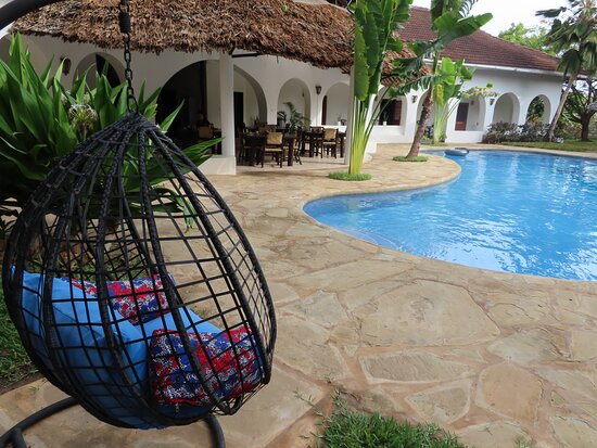 Zarafa House Diani