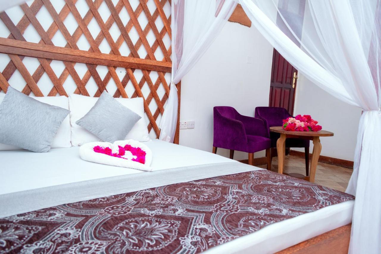 Shangani Hotel-Zanzibar