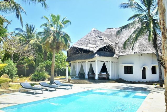 Coastal Villa and Cottages, Our coastal villa and cottages offer the perfect escape, combining luxury, comfort, and breathtaking ocean views